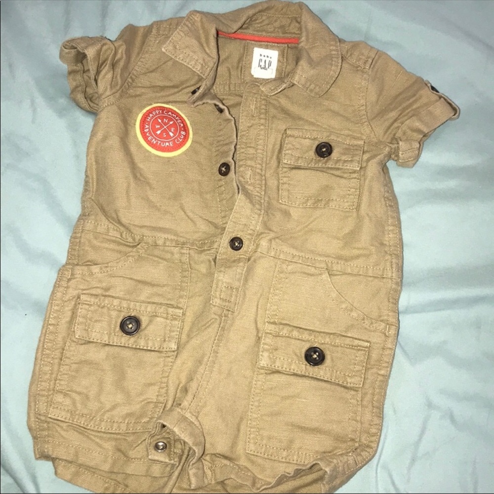 Gap short jumper